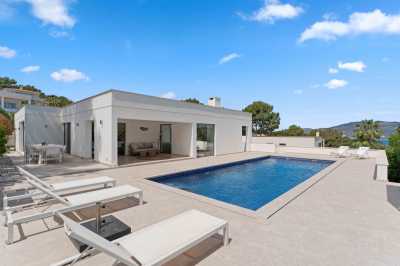 Villa For Sale in Santa Ponsa, Spain
