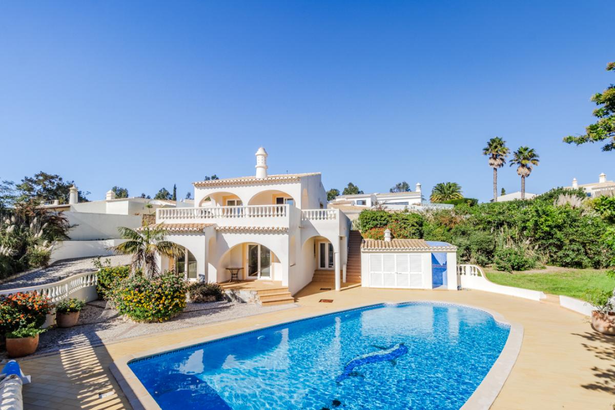 Picture of Villa For Sale in Budens, Faro, Portugal
