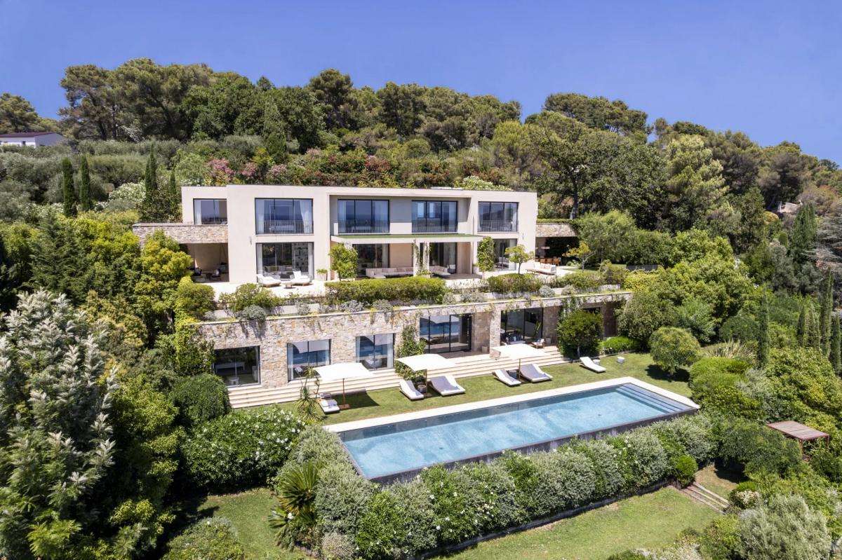 Picture of Villa For Sale in Mougins, Cote d'Azur, France