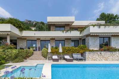 Villa For Sale in 