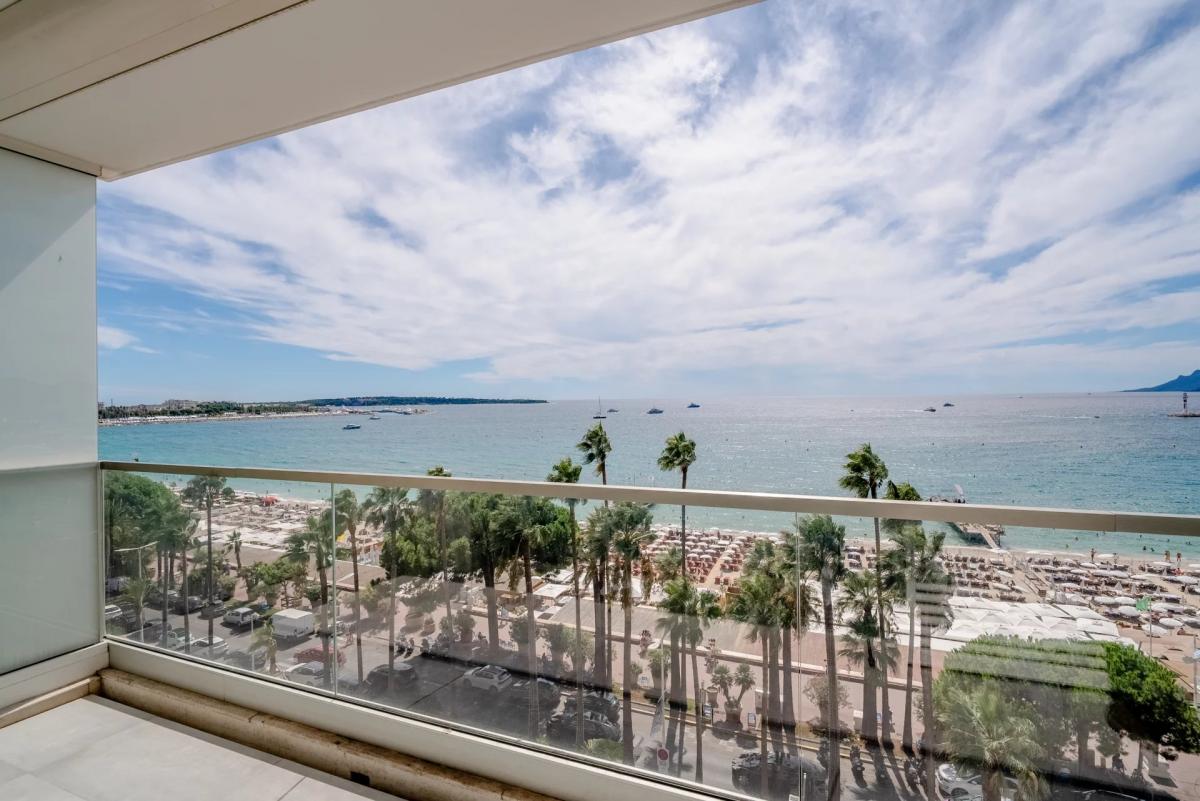 Picture of Apartment For Sale in Cannes, Cote d'Azur, France
