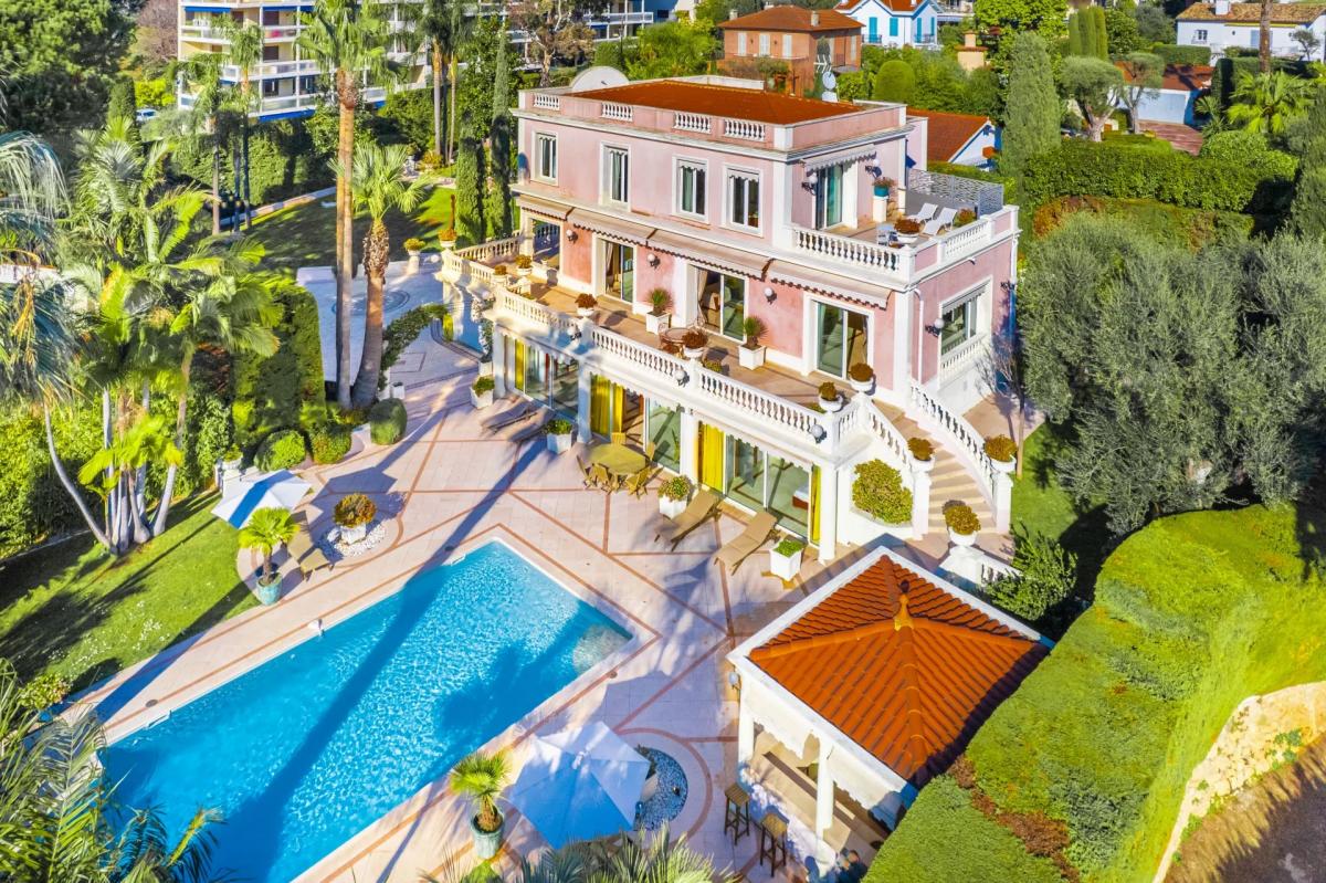Picture of Villa For Sale in Antibes, Cote d'Azur, France