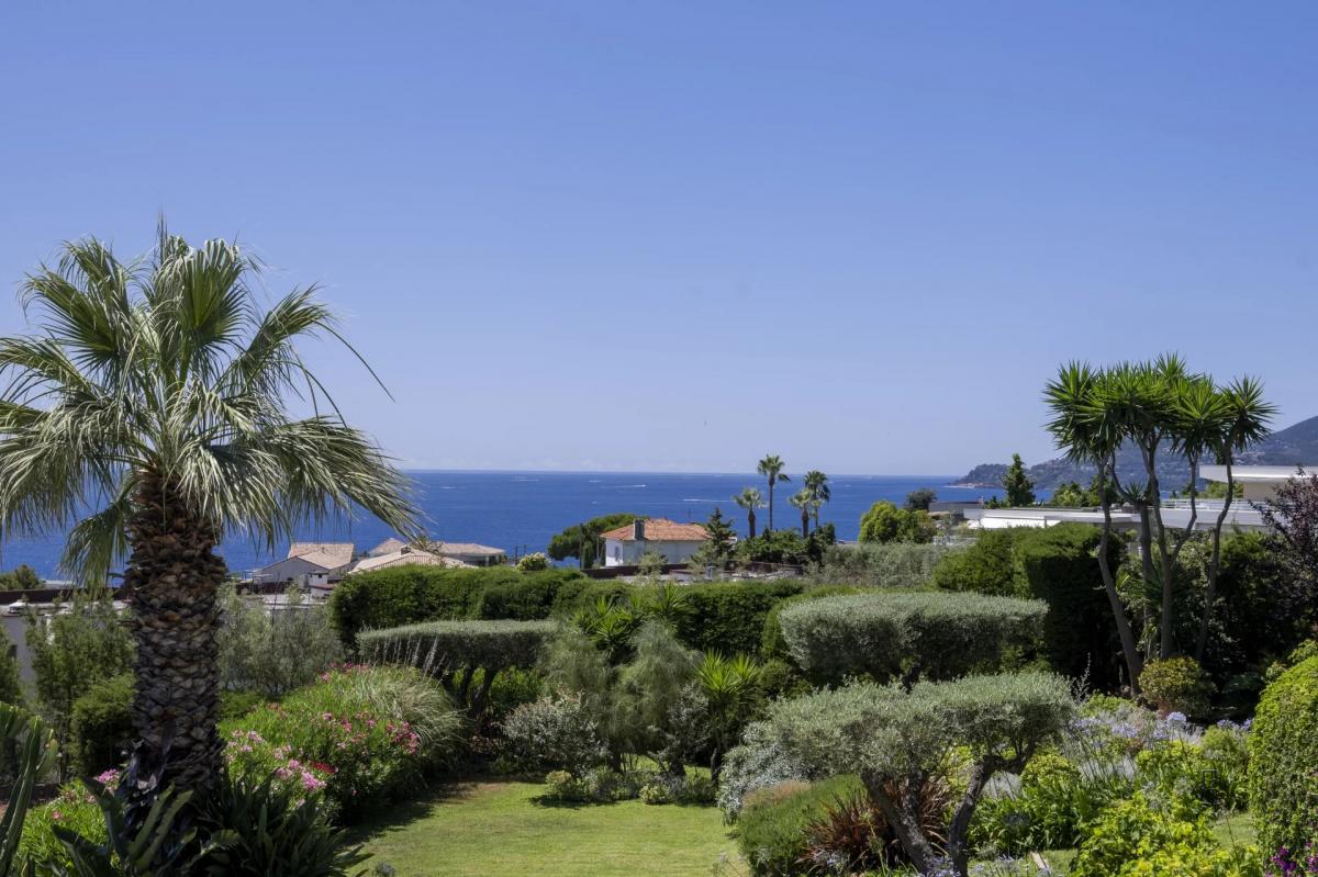 Picture of Villa For Sale in Cannes, Cote d'Azur, France