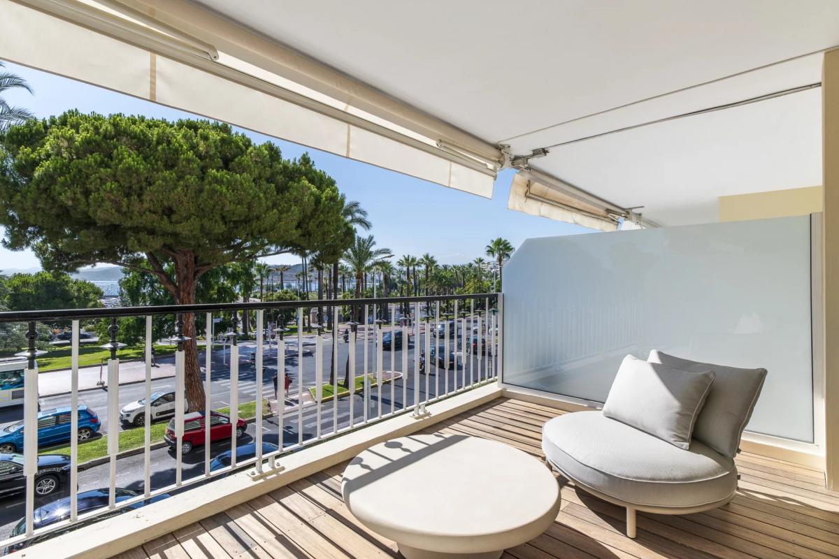 Picture of Apartment For Sale in Cannes, Cote d'Azur, France