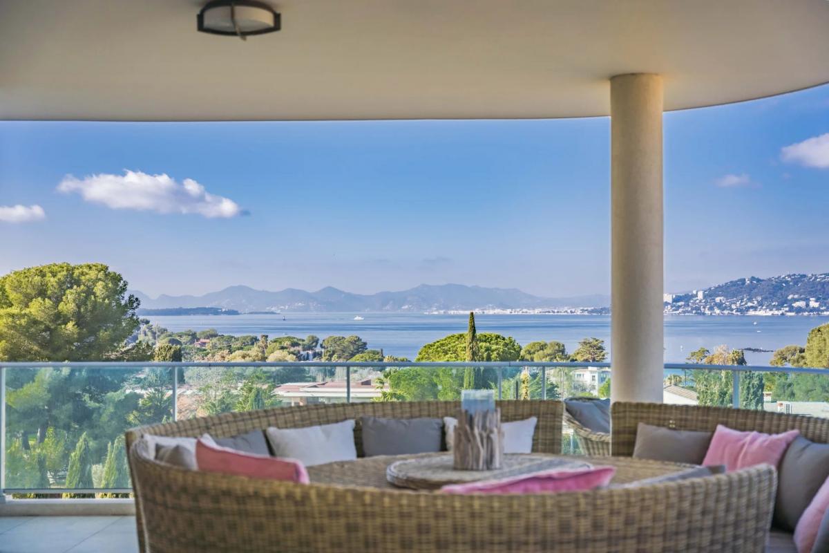 Picture of Apartment For Sale in Antibes, Cote d'Azur, France