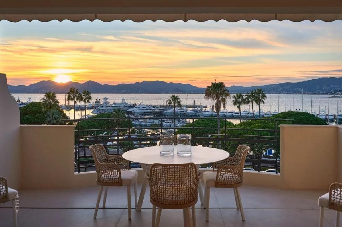 Picture of Apartment For Sale in Cannes, Cote d'Azur, France
