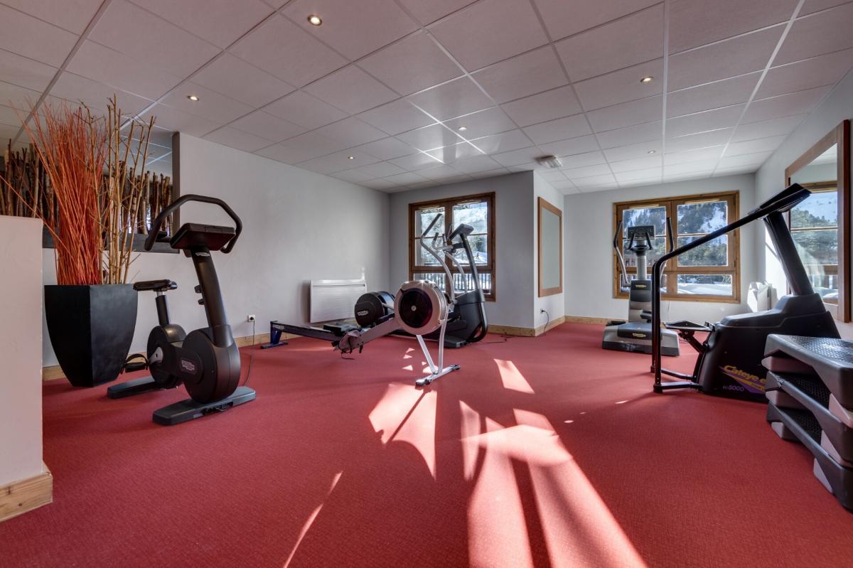 Picture of Apartment For Sale in Les Arcs, Provence-Alpes-Cote d'Azur, France