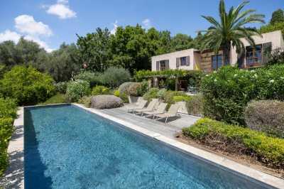 Villa For Sale in 