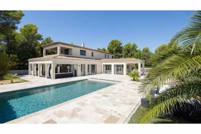 Villa For Sale in Tourtour, France
