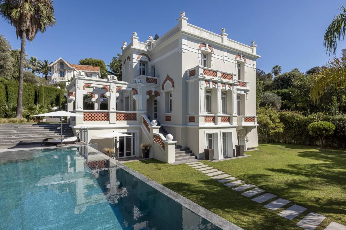 Picture of Villa For Sale in Antibes, Cote d'Azur, France