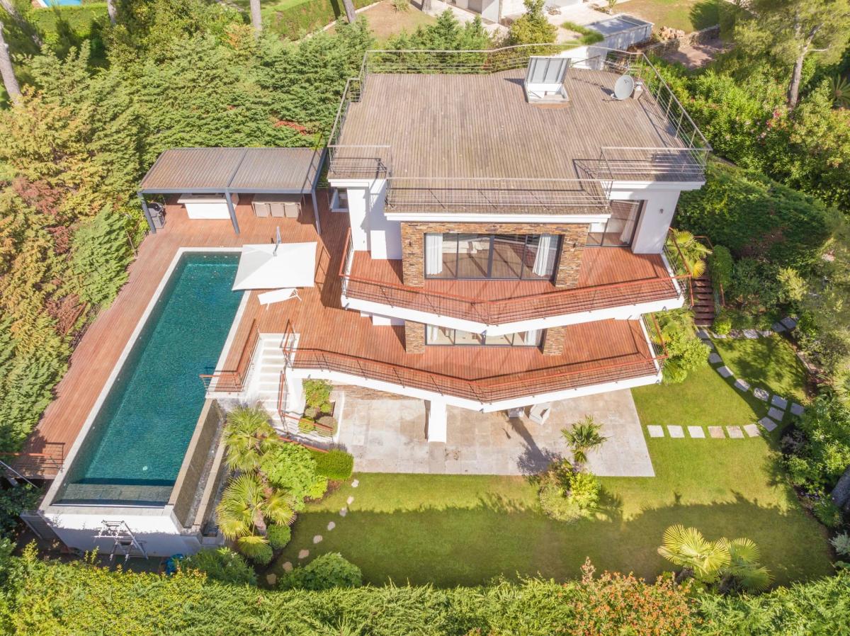 Picture of Villa For Sale in Antibes, Cote d'Azur, France