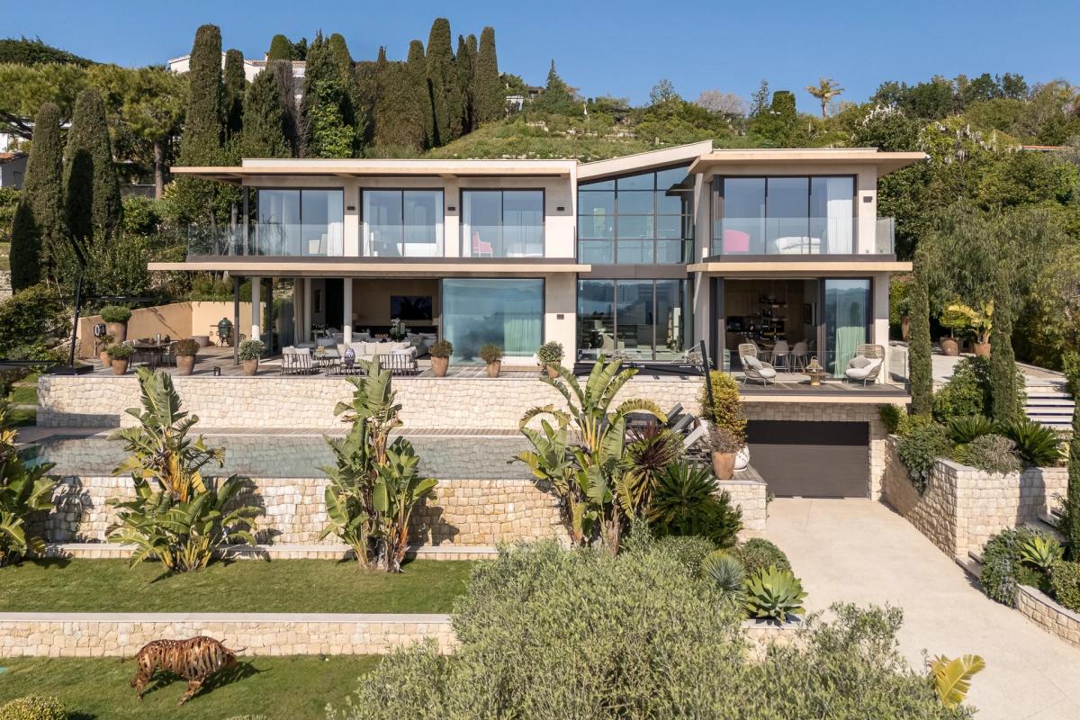 Picture of Home For Sale in Cannes, Cote d'Azur, France