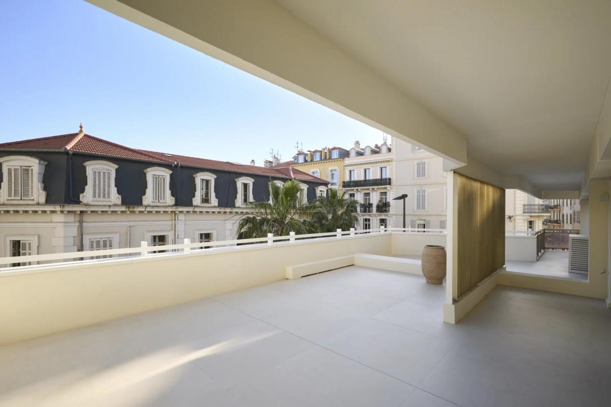 Picture of Apartment For Sale in Cannes, Cote d'Azur, France