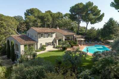 Villa For Sale in Mougins, France