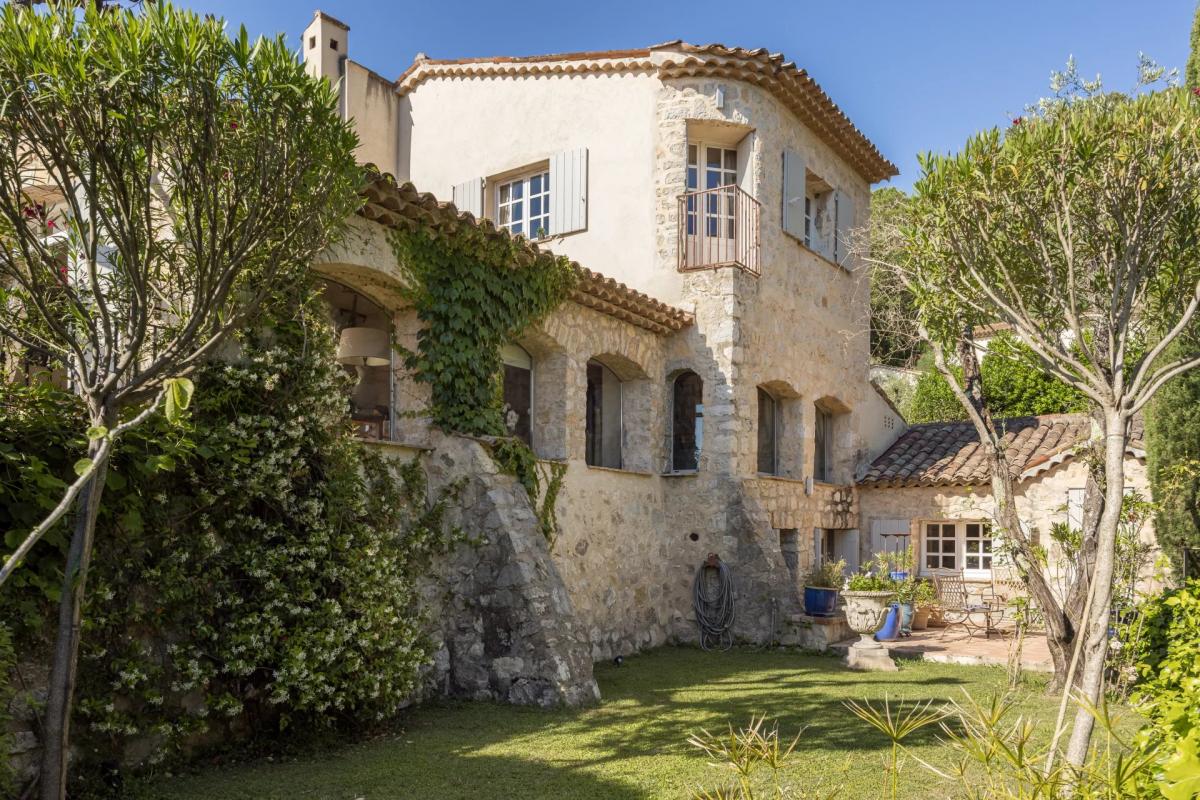 Picture of Villa For Sale in Mouans Sartoux, Provence-Alpes-Cote d'Azur, France