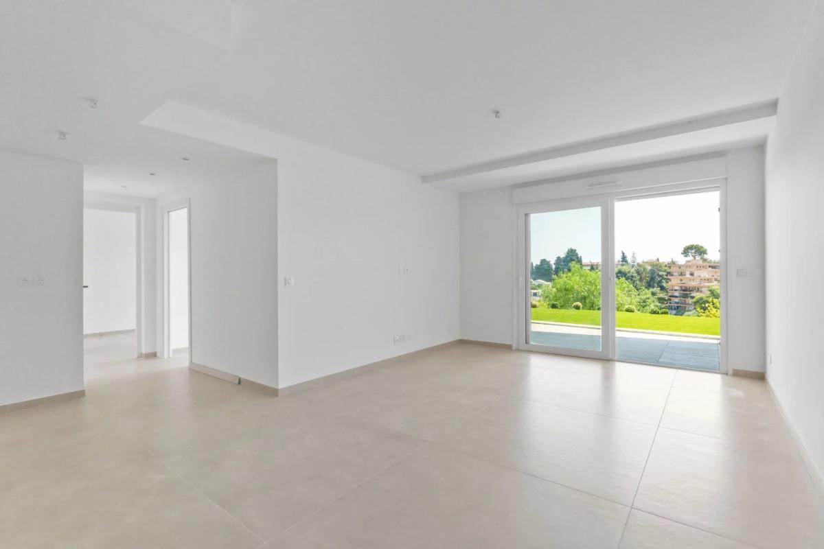 Picture of Apartment For Sale in ROQUEBRUNE CAP MARTIN, Cote d'Azur, France