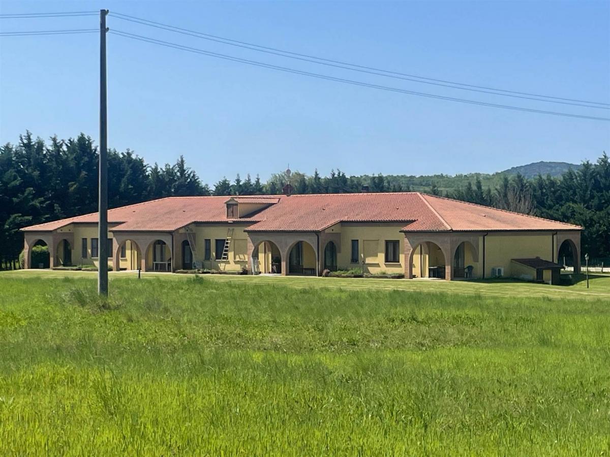 Picture of Home For Sale in Monteverdi Marittimo, Tuscany, Italy