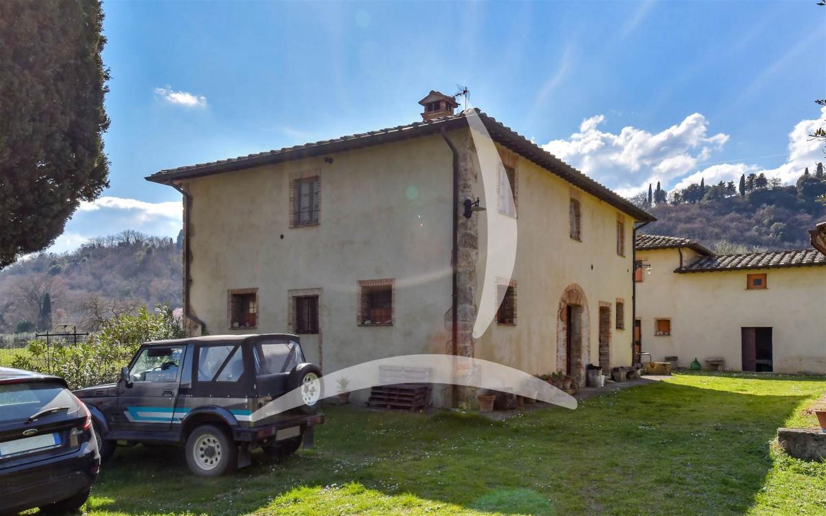 Picture of Home For Sale in Sarteano, Tuscany, Italy