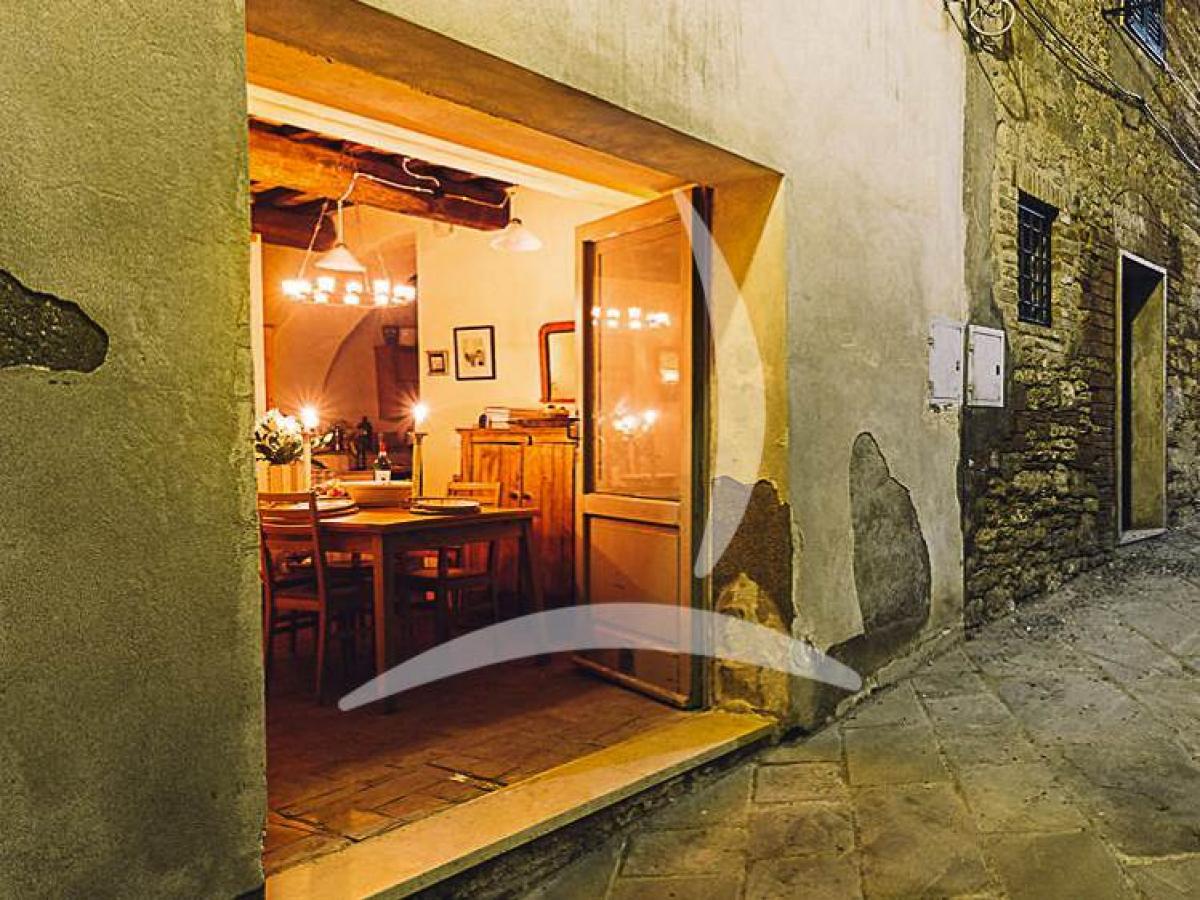 Picture of Home For Sale in Rapolano Terme, Tuscany, Italy