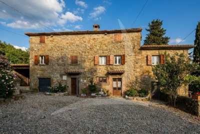Home For Sale in Castiglion Fiorentino, Italy