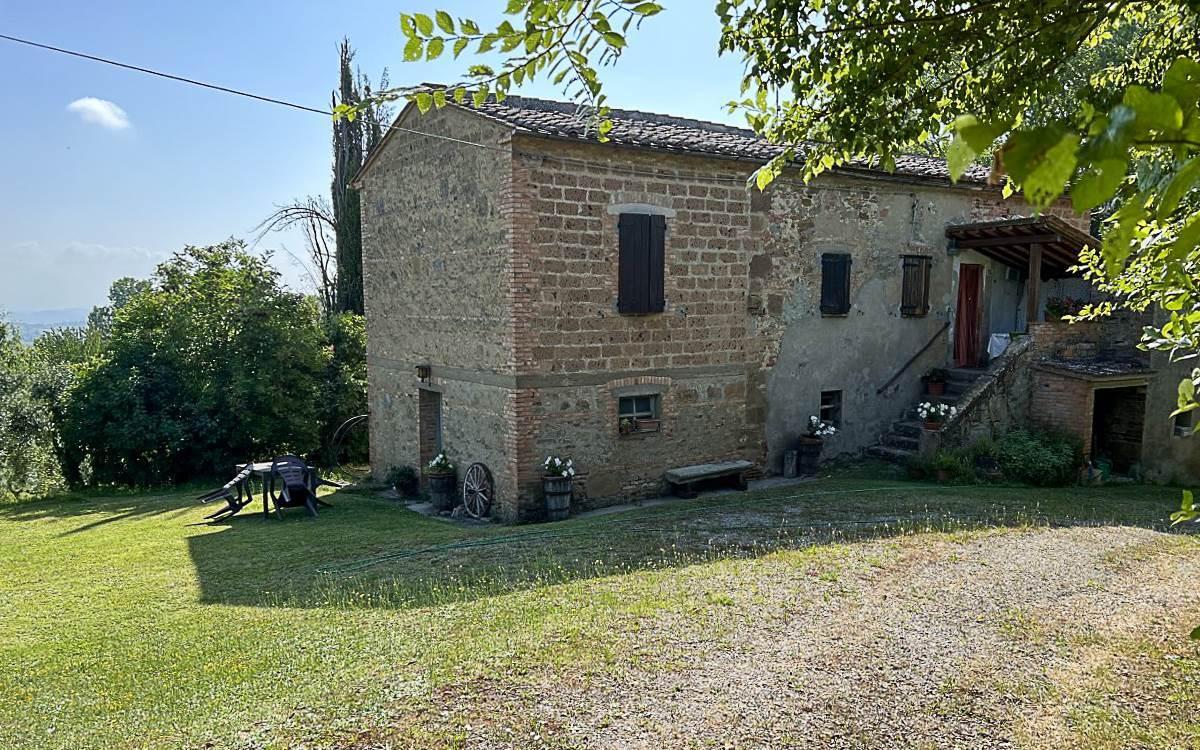 Picture of Home For Sale in Montepulciano, Tuscany, Italy