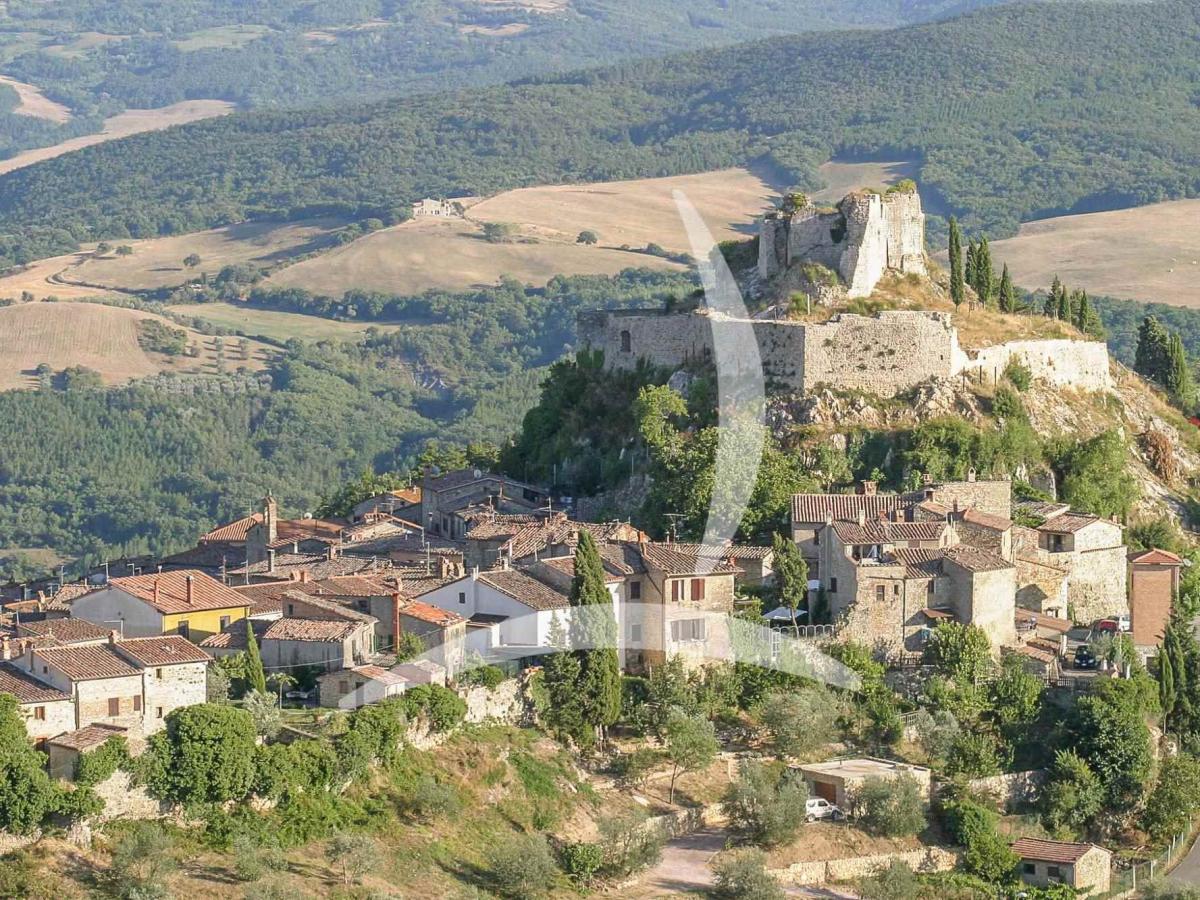 Picture of Home For Sale in Castiglione D'Orcia, Tuscany, Italy