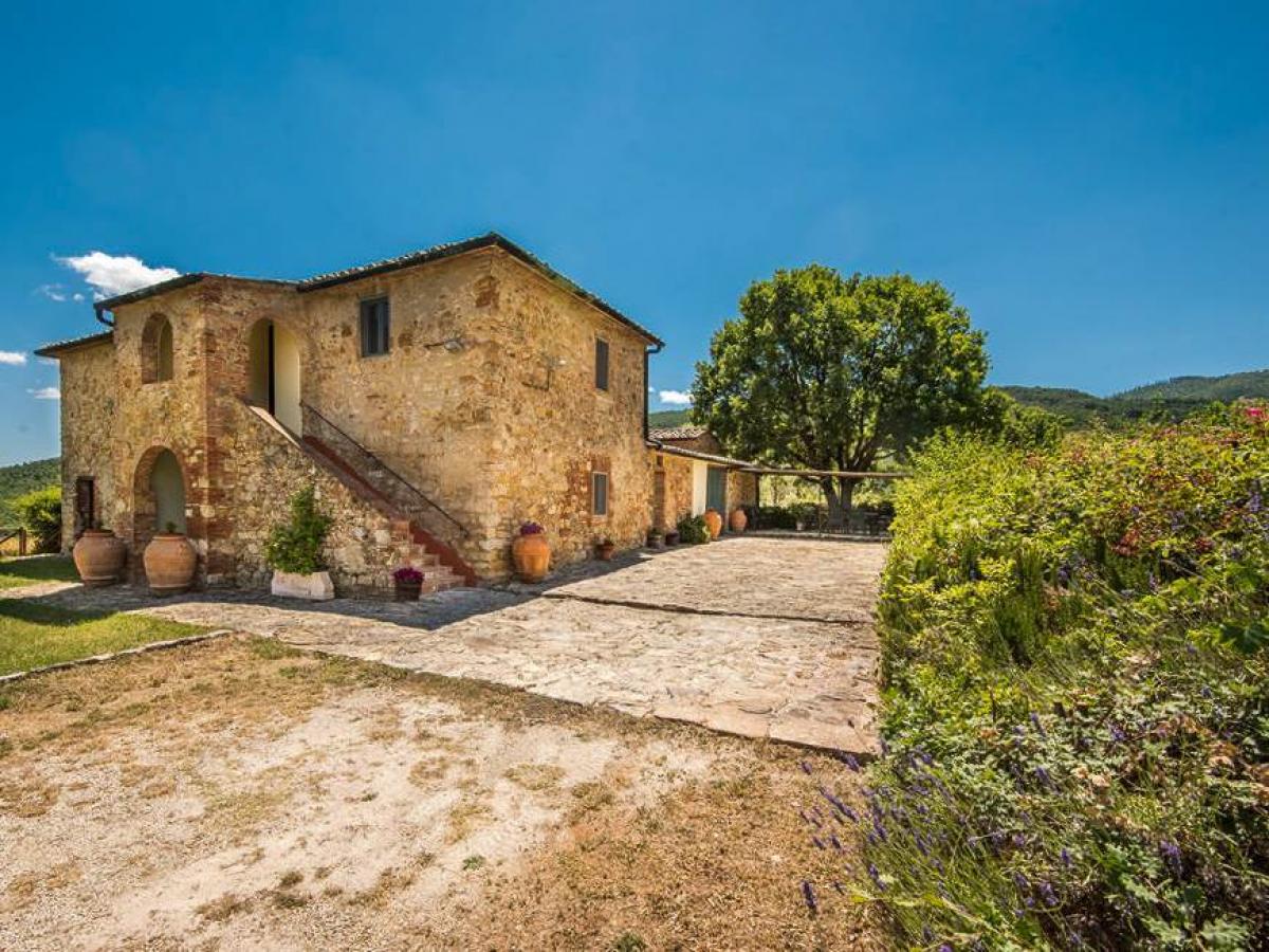 Picture of Home For Sale in Radicondoli, Tuscany, Italy
