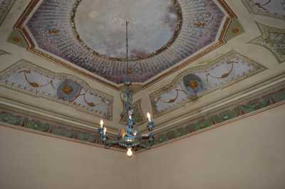 Apartment For Sale in Volterra, Italy