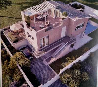 Apartment For Sale in Livorno, Italy