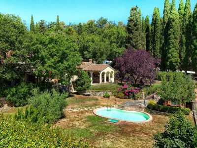 Villa For Sale in Sassetta, Italy