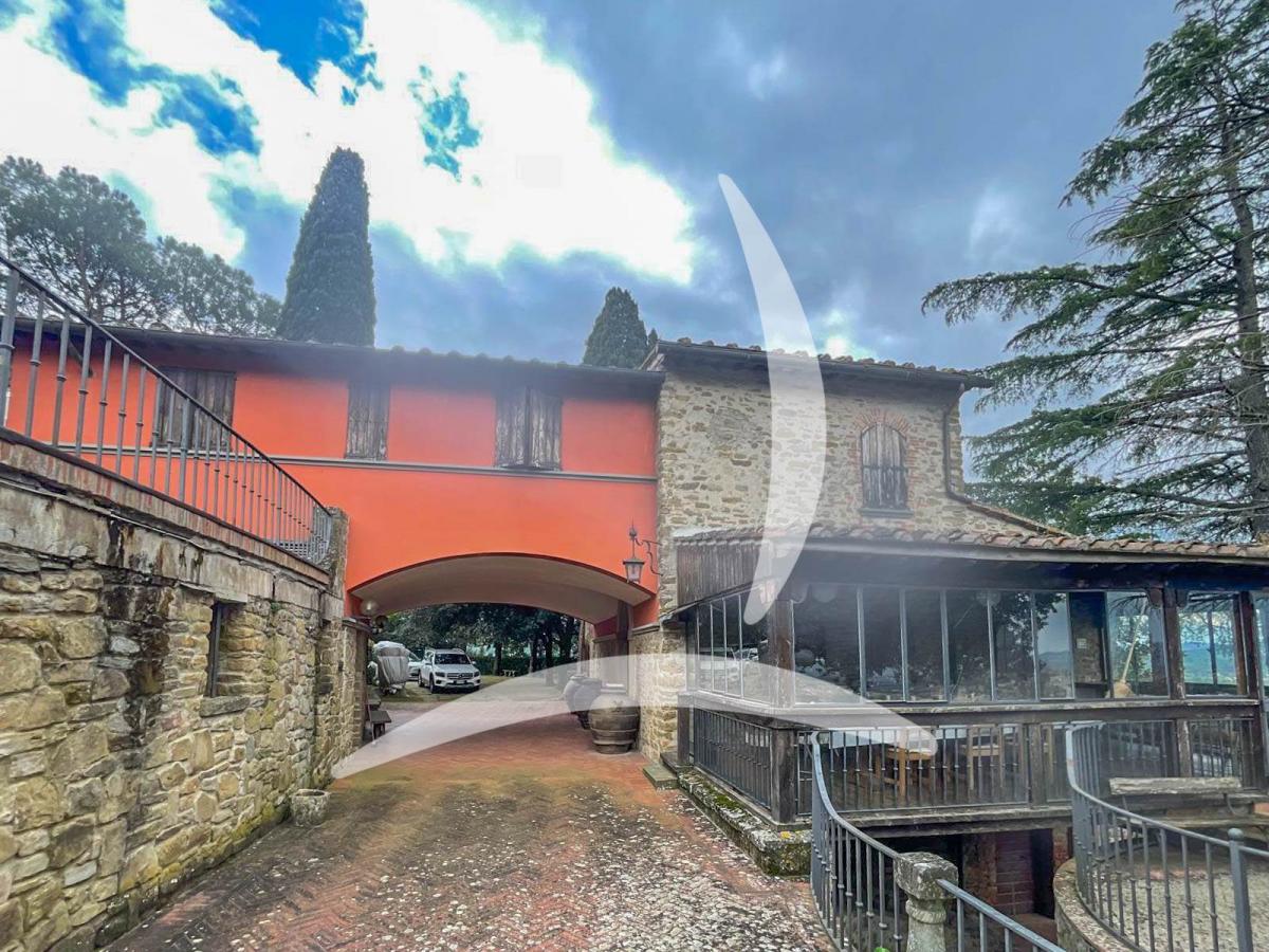 Picture of Villa For Sale in Arezzo, Arezzo, Italy