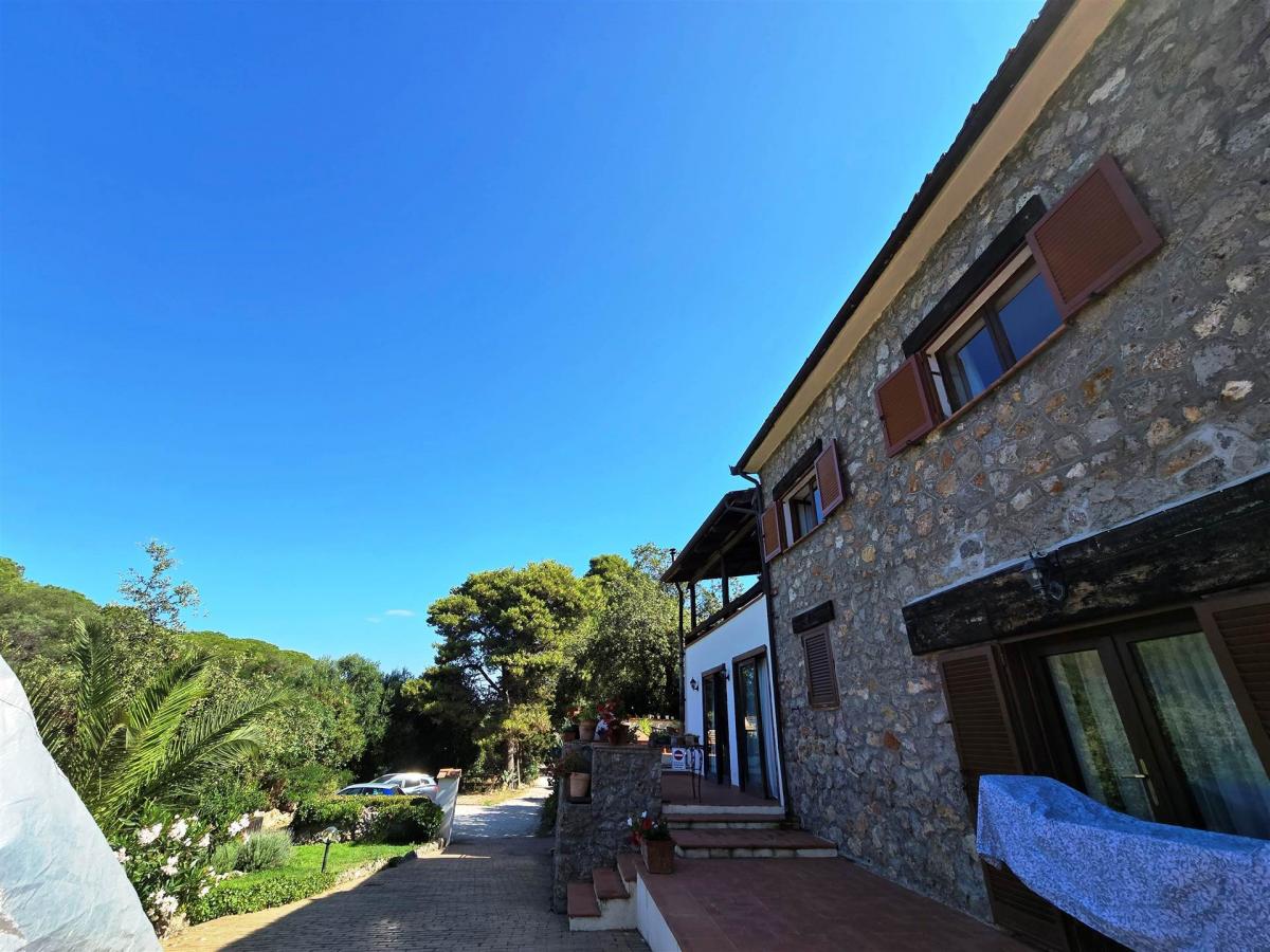 Picture of Villa For Sale in Orbetello, Tuscany, Italy