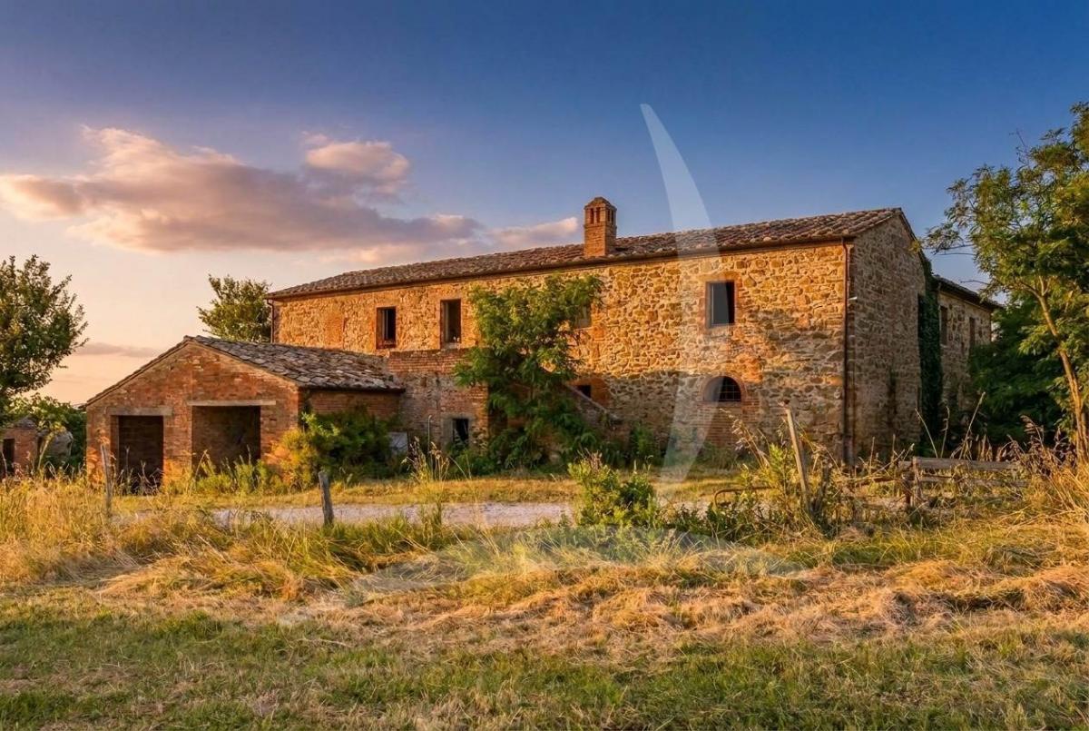 Picture of Home For Sale in Torrita Di Siena, Tuscany, Italy