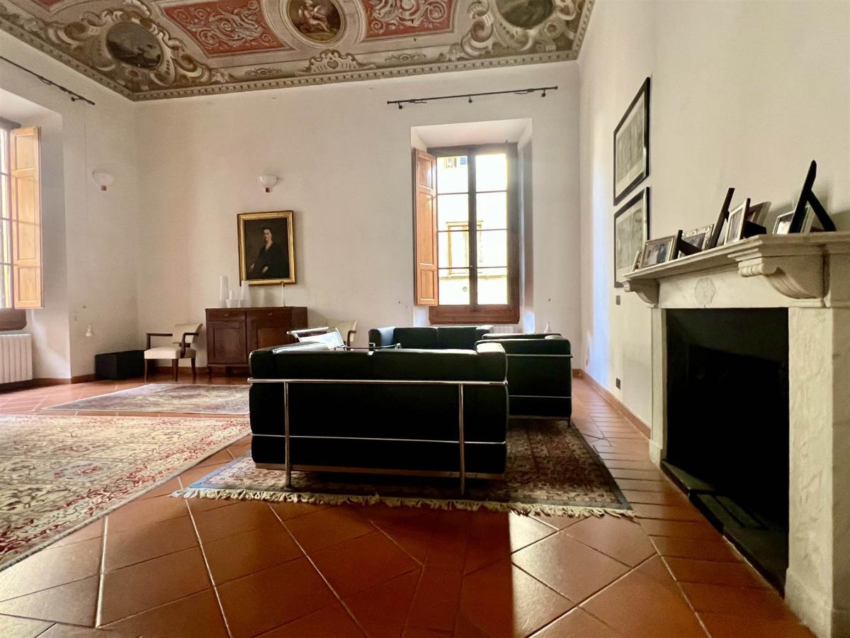 Picture of Apartment For Sale in Firenze, Tuscany, Italy