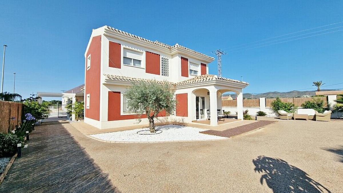 Picture of Villa For Sale in Lorca, Murcia, Spain