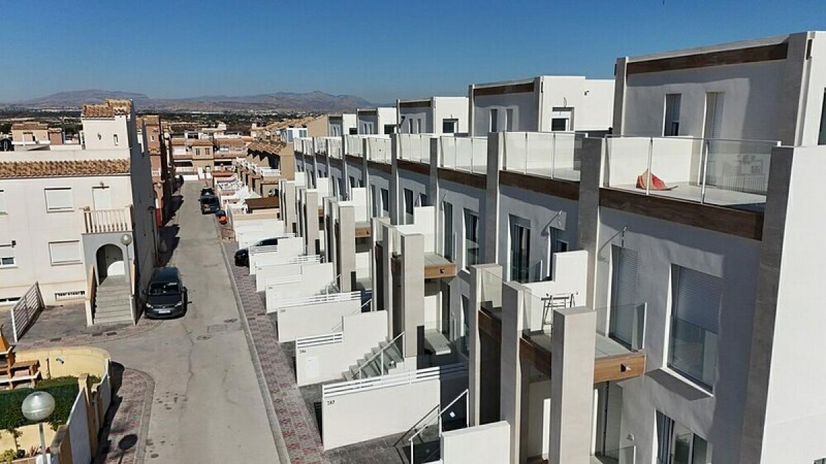 Picture of Home For Sale in Gran Alacant, Alicante, Spain