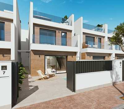 Villa For Sale in San Pedro Del Pinatar, Spain
