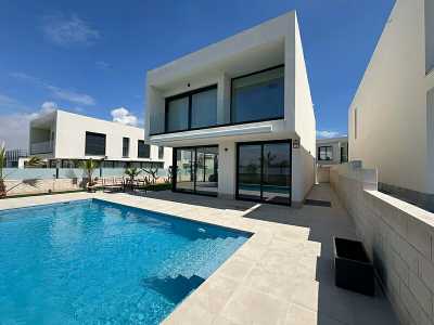 Villa For Sale in Gran Alacant, Spain