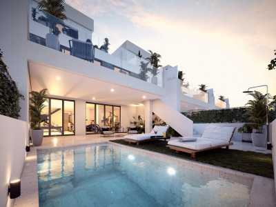 Villa For Sale in 