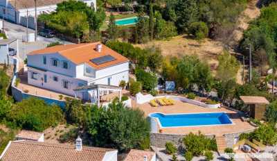 Villa For Sale in Sao Bras de Alportel, Portugal