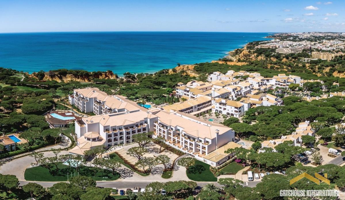 Picture of Apartment For Sale in Albufeira, Algarve, Portugal