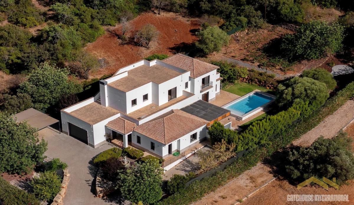 Picture of Villa For Sale in Almancil, Algarve, Portugal