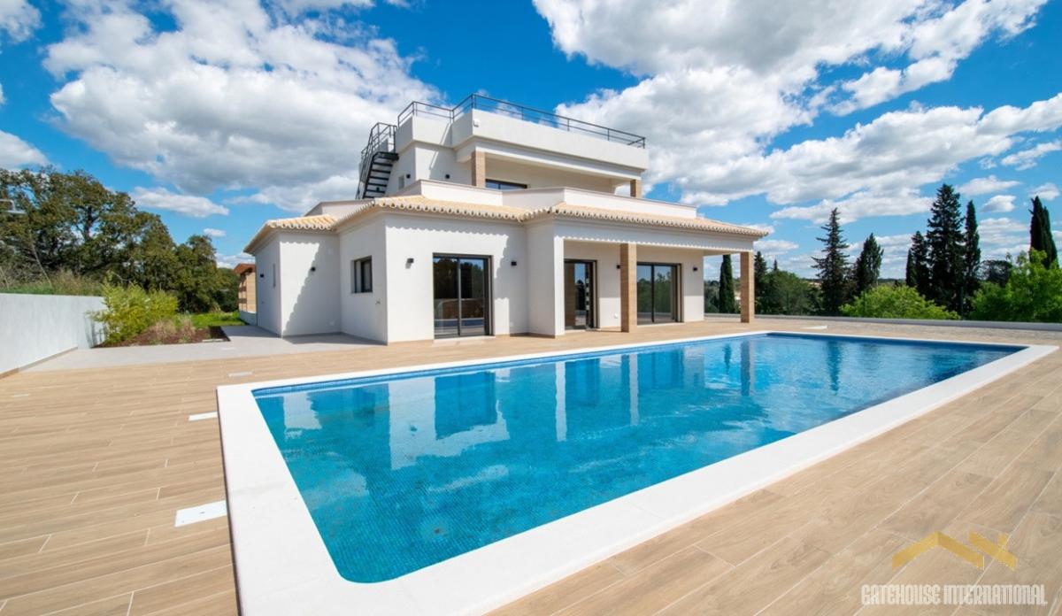 Picture of Villa For Sale in Caramujeira, Faro, Portugal