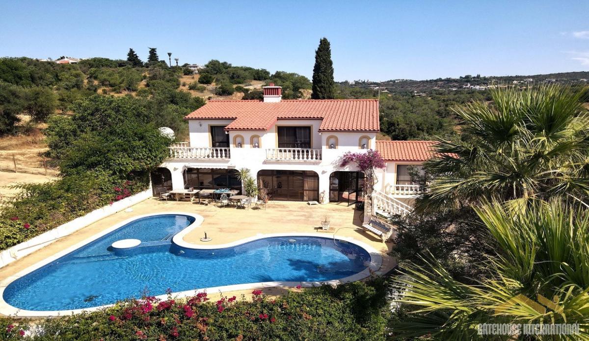 Picture of Villa For Sale in Boliqueime, Algarve, Portugal