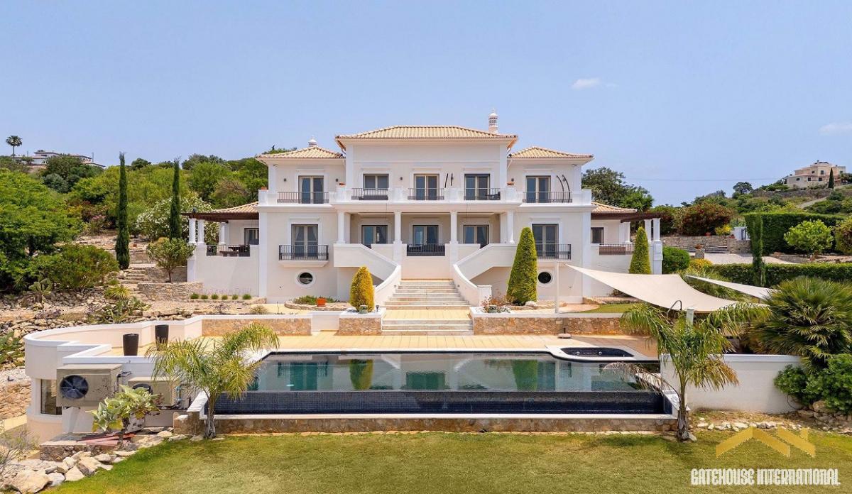 Picture of Villa For Sale in Loule, Faro, Portugal
