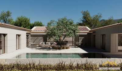 Villa For Sale in Loule, Portugal