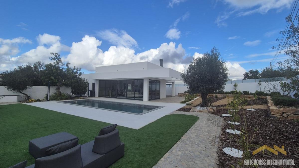 Picture of Villa For Sale in Sao Bras de Alportel, Faro, Portugal