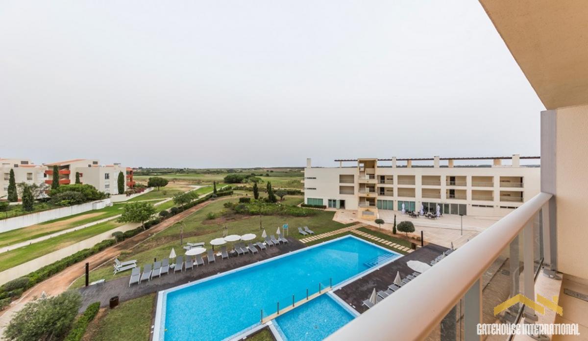 Picture of Apartment For Sale in Vilamoura, Algarve, Portugal