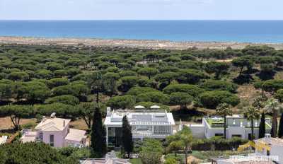 Villa For Sale in Almancil, Portugal