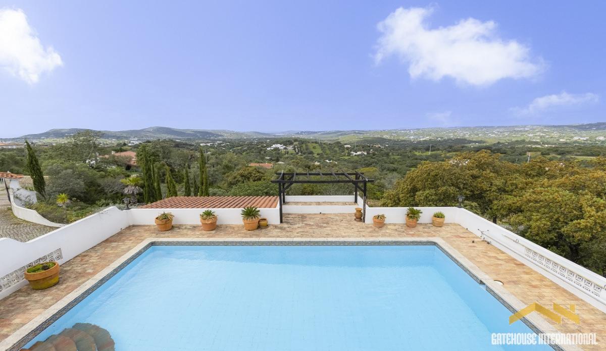 Picture of Villa For Sale in Santa Barbara De Nexe, Faro, Portugal